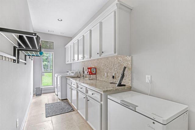 29006 Reserve Bend Dr Drive, Huffman, TX 77336