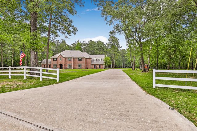 29006 Reserve Bend Dr Drive, Huffman, TX 77336