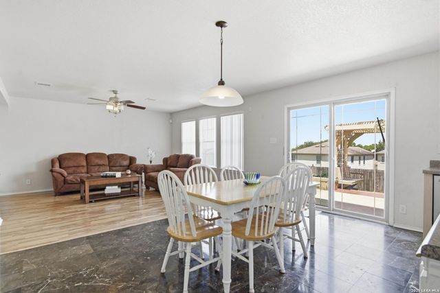 6511 Falcons Heights, San Antonio, TX 78233