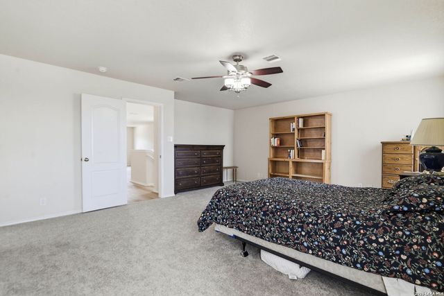 6511 Falcons Heights, San Antonio, TX 78233