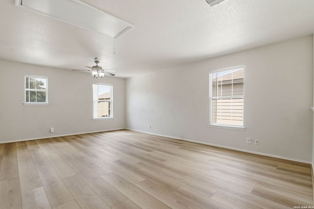 6511 Falcons Heights, San Antonio, TX 78233