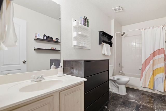 6511 Falcons Heights, San Antonio, TX 78233