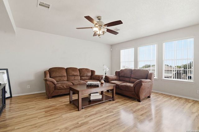 6511 Falcons Heights, San Antonio, TX 78233