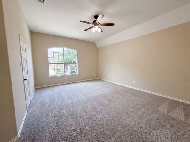 8613 Sunwood Court, Fort Worth, TX 76123