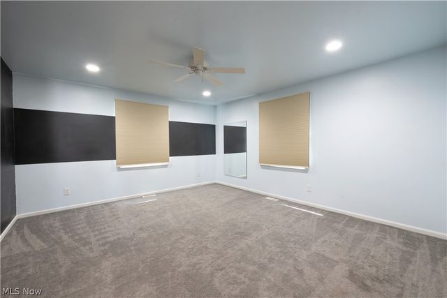 5307 Karen Isle Drive, Willoughby, OH 44094