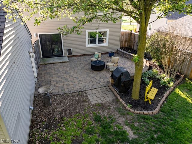 5307 Karen Isle Drive, Willoughby, OH 44094