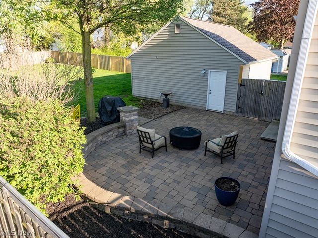 5307 Karen Isle Drive, Willoughby, OH 44094