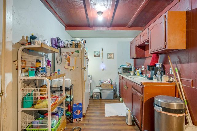 1109 Chase Avenue, Cleburne, TX 76031