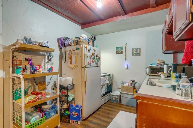 1109 Chase Avenue, Cleburne, TX 76031