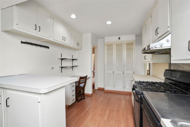 6 Wildway, Bronxville, NY 10708