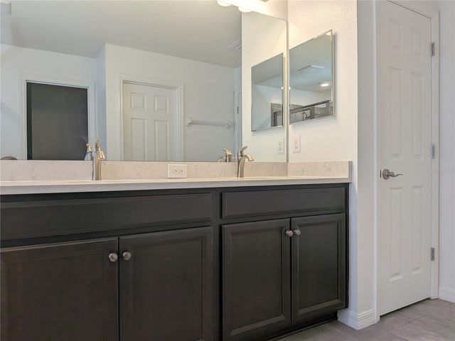 5320 LITTLE STREAM LANE, Wesley Chapel, FL 33545