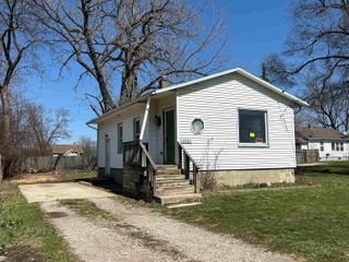 2291 Kenneth Street, Burton, MI 48529