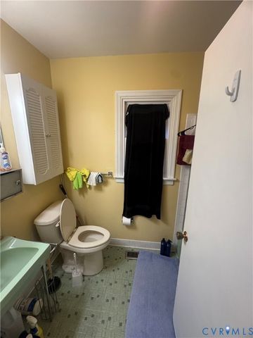 1819 Walker Ave, Petersburg, VA 23803