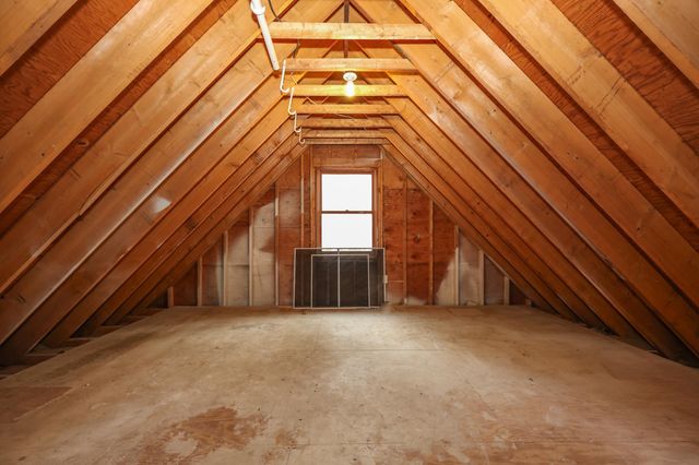 125 Pinecrest Road, Litchfield, NH 03052