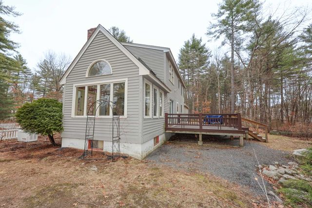 125 Pinecrest Road, Litchfield, NH 03052