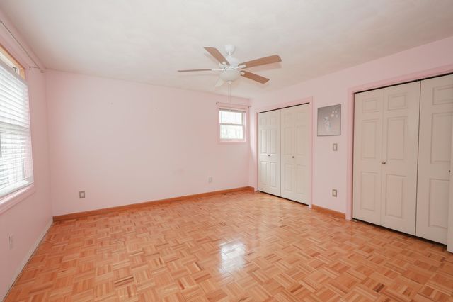 125 Pinecrest Road, Litchfield, NH 03052