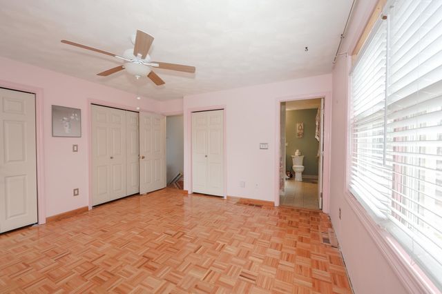 125 Pinecrest Road, Litchfield, NH 03052