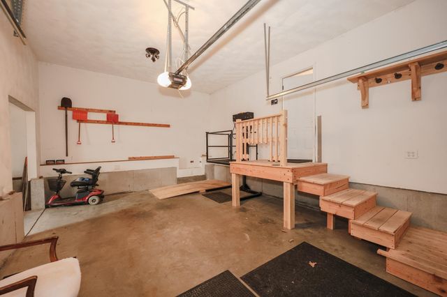 125 Pinecrest Road, Litchfield, NH 03052