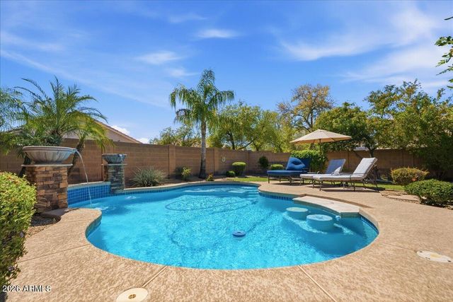 2249 E SOFT WIND Drive, Phoenix, AZ 85024