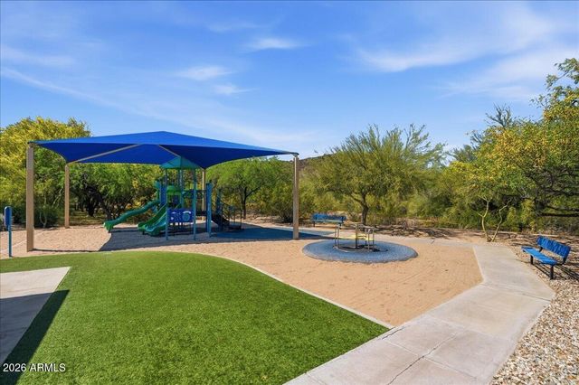 2249 E SOFT WIND Drive, Phoenix, AZ 85024