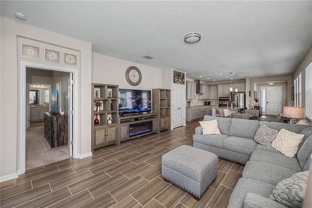 19890 MONTENERO WAY, Venice, FL 34293