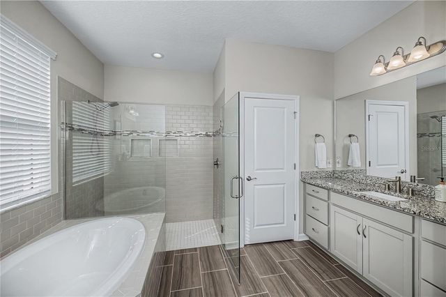 19890 MONTENERO WAY, Venice, FL 34293