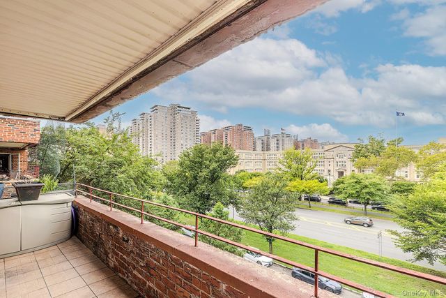 2727 Ocean Parkway D18, Brooklyn, NY 11235