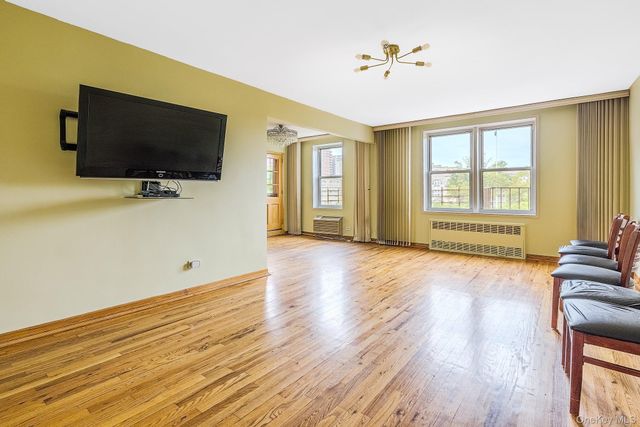 2727 Ocean Parkway D18, Brooklyn, NY 11235