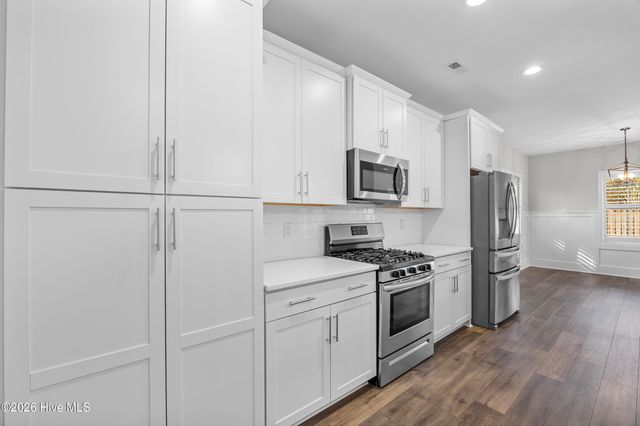 4229 Saltworks Lane, Castle Hayne, NC 28429