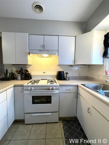 1411 Giddings Avenue, Grand Rapids, MI 49507