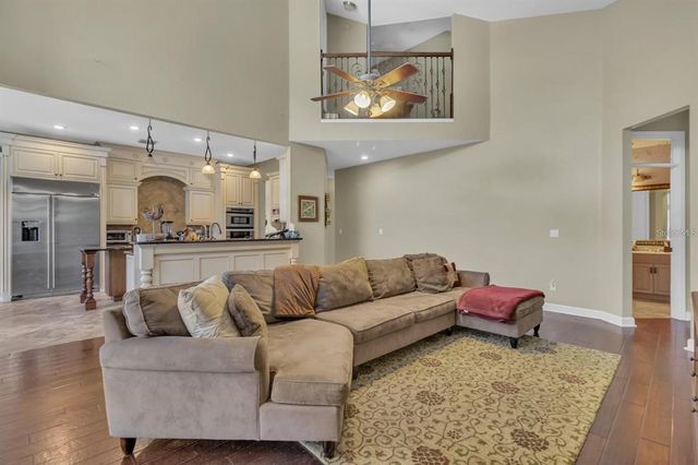 8740 INGLETON COURT, Orlando, FL 32836
