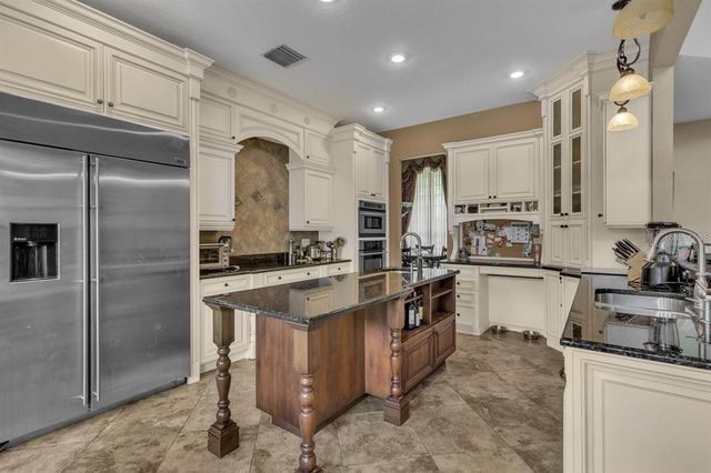 8740 INGLETON COURT, Orlando, FL 32836