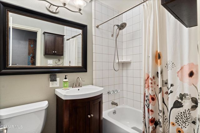 2325 Wisteria Street, Simi Valley, CA 93065