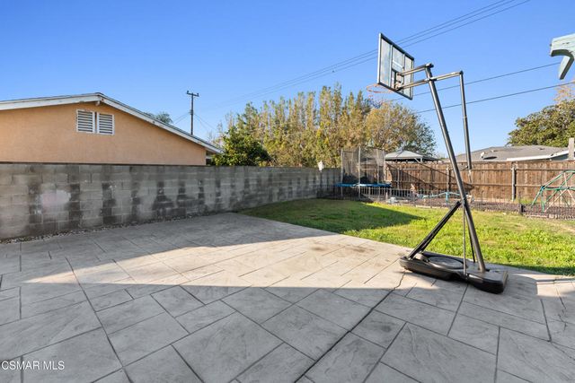 2325 Wisteria Street, Simi Valley, CA 93065