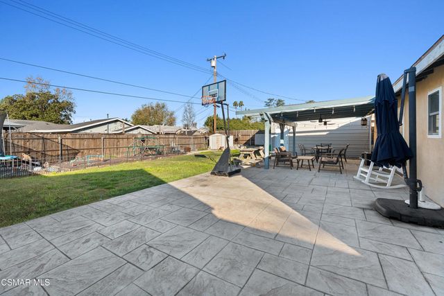 2325 Wisteria Street, Simi Valley, CA 93065