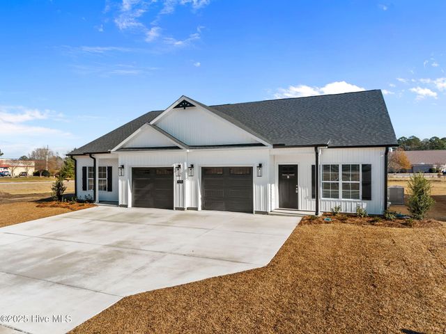 105 Lady O Drive B, Greenville, NC 27834