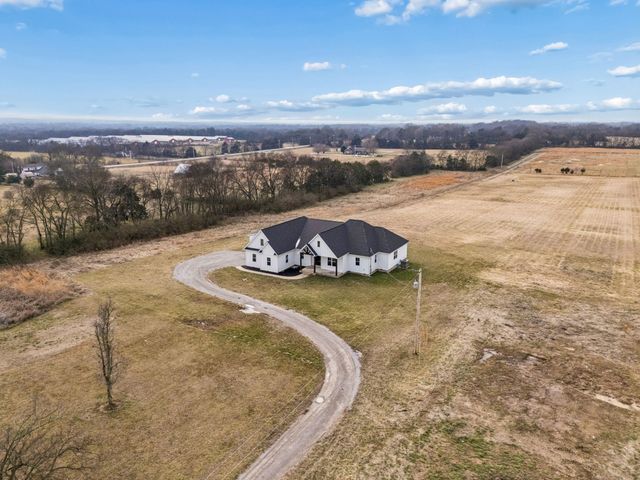 213 Jack Pickle Rd, Lewisburg, TN 37091