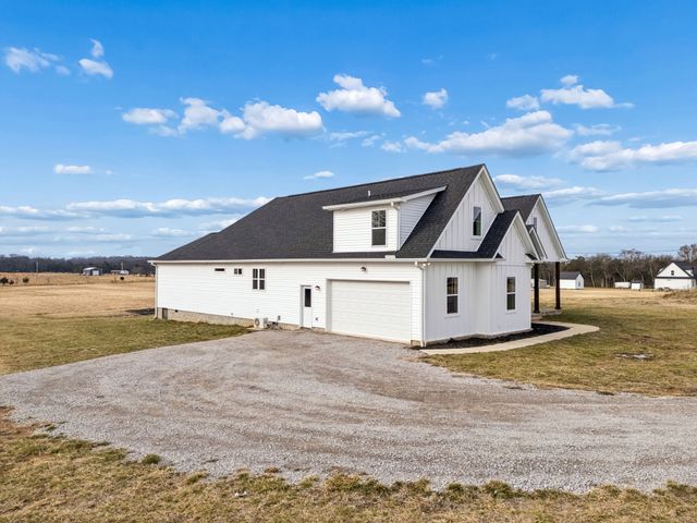 213 Jack Pickle Rd, Lewisburg, TN 37091