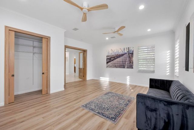 5081 NW 120th Avenue, Coral Springs, FL 33067