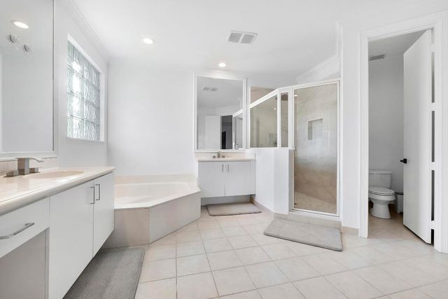 5081 NW 120th Avenue, Coral Springs, FL 33067