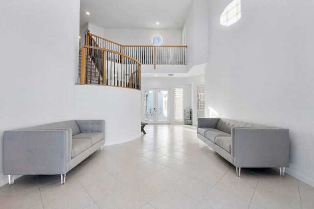 5081 NW 120th Avenue, Coral Springs, FL 33067