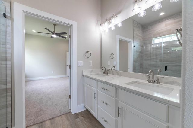 857 Cypress LN, Horseshoe Bay, TX 78657