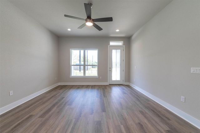 857 Cypress LN, Horseshoe Bay, TX 78657