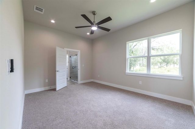 857 Cypress LN, Horseshoe Bay, TX 78657