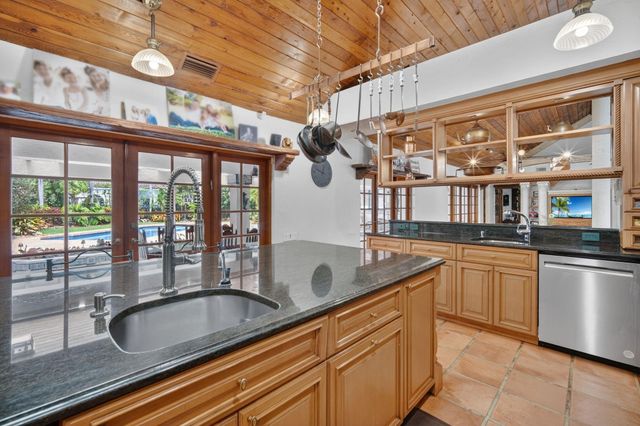 5720 SW 33rd Terrace, Hollywood, FL 33312