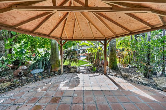 5720 SW 33rd Terrace, Hollywood, FL 33312