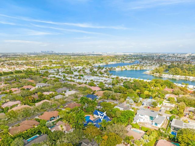 5720 SW 33rd Terrace, Hollywood, FL 33312