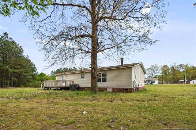 1502 Clan Campbell Drive, Raeford, NC 28376