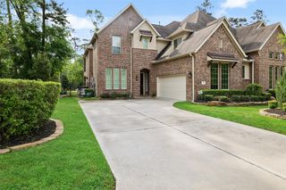 211 Twilight Toast Drive, Conroe, TX 77304