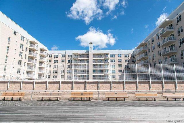 522 Shore Road 4A, Long Beach, NY 11561